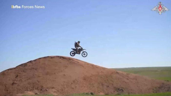 Strategi Rusia Ganti Tank dengan Sepeda Motor dalam Pertempuran di Ukraina, Seberapa Efektif?