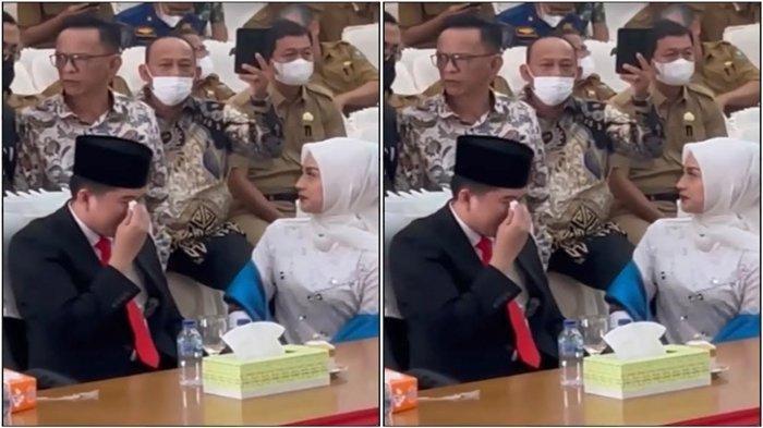 Tangis haru Ahmad Usmarwi Kaffah usai terpilih jadi Wakil Bupati (Wabup) Muara Enim pada Rapat Paripurna ke XVII DPRD Muaraenim, Selasa (6/9/2022).