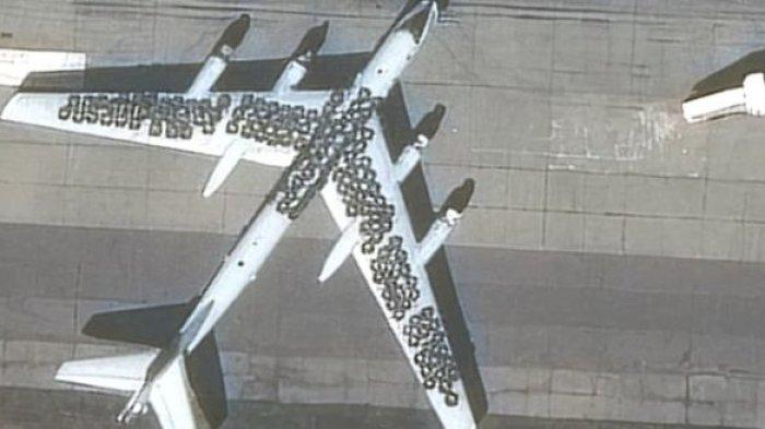 penempatan sejumlah ban di sayap pesawat Rusia Ukraina