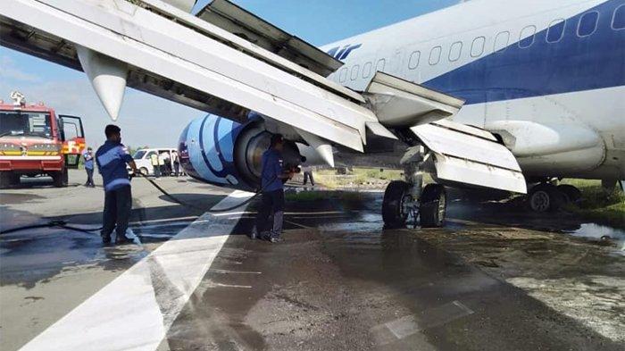 BREAKING NEWS: Pesawat Trigana Air Tergelincir di Bandara Sentani Jayapura