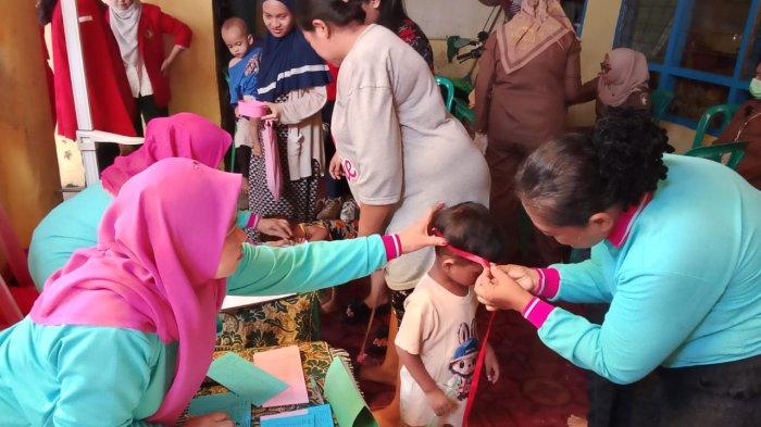PENANGANAN STUNTING - Program penanganan stunting terpadu dilaksanakan sejak Maret hingga Juni 2025 di empat wilayah prioritas, yakni Pamekasan (Jawa Timur), Labuan Bajo (Nusa Tenggara Timur), Makassar (Sulawesi Selatan), dan Senaru (Nusa Tenggara Barat).