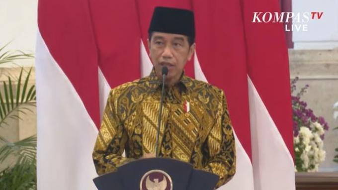 Jokowi: Indonesia Harus Jadi Pusat Gravitasi Ekonomi Syariah Dunia