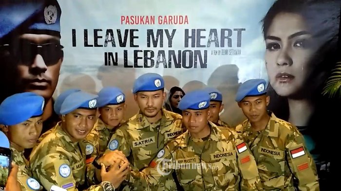 Aktor Rio Dewanto konferensi pers film terbaru yang dibintanginya, I Leave My Heart In Lebanon di XXI Epicentrum, Kuningan, Jakarta Selatan, Kamis (15/12/2016). Dalam film yang bercerita tentang kisah heroik Pasukan Garuda dalam menjaga perdamaian di Lebanon itu, ia berperan sebagai Kapten Satria. TRIBUNNEWS.COM/LENDY RAMADHAN