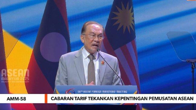 Buka KTT ASEAN, PM Anwar Ibrahim Minta Semua Menkeu di Asia Tenggara Bersatu Hadapi Tarif Trump