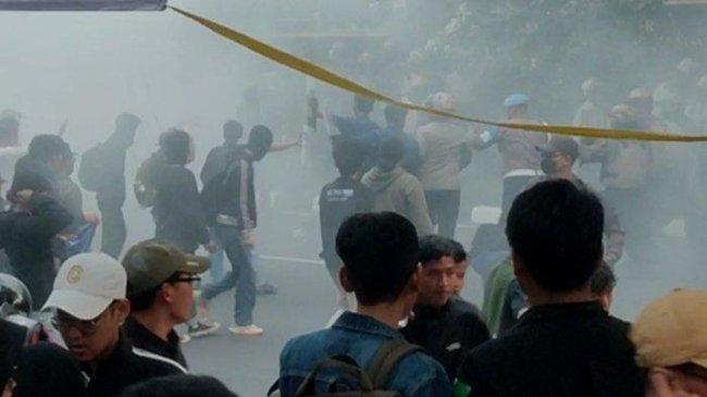 Anggota Intel Disandera saat Aksi Buruh di Semarang, Pakar: Pelaku Bisa Dikenakan Pasal 335 KUHP