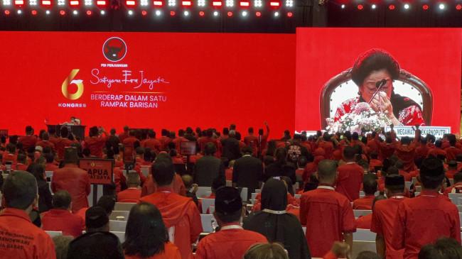 Momen Megawati Menangis Sambut Kehadiran Hasto Kristiyanto di Kongres PDIP: Kebenaran Pasti Menang