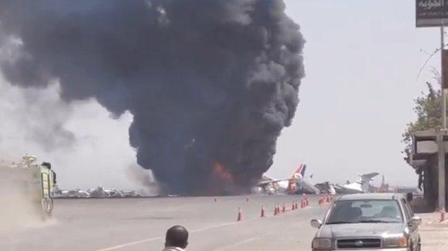 Israel Rudal Pesawat Jemaah Haji Yaman, Pesawat Sipil Airbus A320 Yemeni Airlines Hancur di Bandara