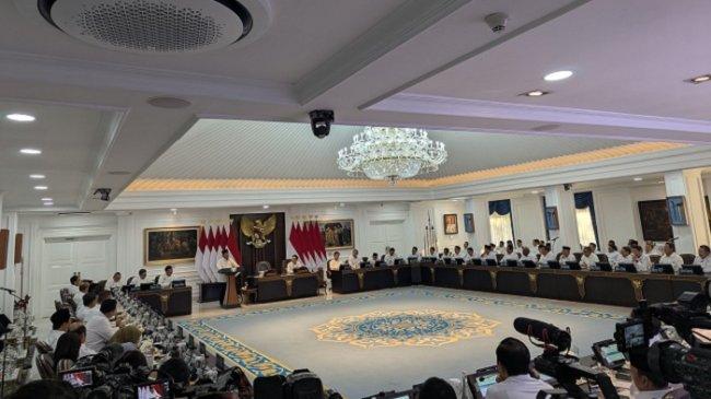 Prabowo Gelar Sidang Kabinet Paripurna, Para Menteri Berdatangan ke Istana Kepresidenan