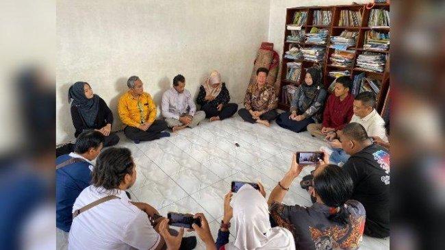 Viral Guru Indramayu Diduga Bully Siswi Kelas 3 SD hingga Trauma, Gara-gara Belum Bayar Buku LKS
