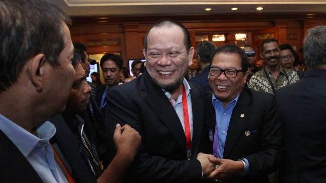 Menpora Tak Ada Jadwal Temui La Nyalla Cs