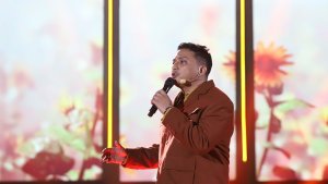 Chord Lagu Ada Titik-Titik Di Ujung Doa - Sal Priadi: Kucoba Memaafkanmu Selalu