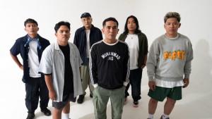 Lirik Lagu Berdiri Teman - Closehead (20th Anniversary): Jangan Kau Lewatkan Tanpa Harapan