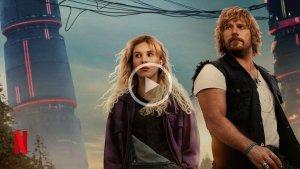 Sinopsis Film The Electric State, Kisah Pemberontakan Robot yang Diasingkan Melawan Manusia