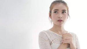 Chord Gitar Omonge Uwong - Dini Kurnia ft Mufly Key: Sepurane, Lalekno Sakiki Percoyo Riko