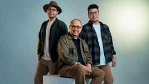 Kunci Gitar Titip Rindu Buat Ayah - Ebiet G. Ade: Engkau Telah Mengerti Hitam & Merah Jalan Ini
