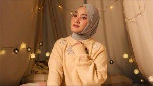 Chord Gitar Bukan Kamu - Fatin & Ghea Indrawari: Satu Antara Kita kan Terpilih Jadi Cinta