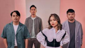 Chord Gitar Jika Bukan Karenamu - Geisha: Engkau Datang Mengubahku Rekatkan Retakan Hatiku