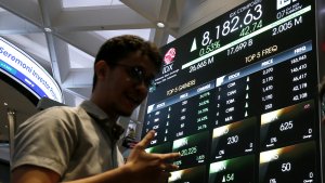 IHSG Menguat 2,35 Persen Sepanjang Pekan di Level 7.634 Ditopang Saham Grup Barito