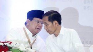 Joko-Widodo-Jokowi-dan-Prabowo-Subianto-berbincang.jpg