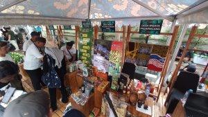 Pameran-50-desa-wisata-terbaik90.jpg