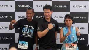 Pelari-Nasional-Agus-Prayogo-kiri-Regional-Director-of-Garmin-Southeast-Asia.jpg