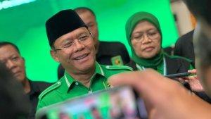 Plt-PPP-Muhamad-Mardiono-usai-menutup-Mukernas-II-PPP-di-Ancol-Jakarta.jpg