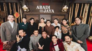 Sinopsis Film Abadi Nan Jaya, Tayang di Netflix: Wabah Zombie Meraja Lela di Desa Terpencil Jogja