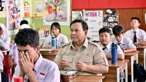 Busyro Muqoddas Kritik Transparansi Program Makan Bergizi Gratis Usul Dihentikan Sementara