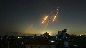 ISRAEL TERBAKAR! Kota Terbesar Israel Diselimuti Asap dan Api