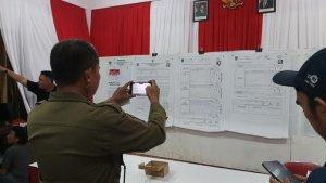 Risma-Kalahkan-Khofifah-di-TPS-Ini.jpg