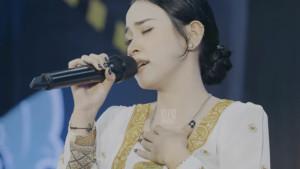 Chord dan Lirik Lagu Sabar - Sadewok ft Sasya Arkhisna: Aku Bakal Setia Ora Mungkin Mendua