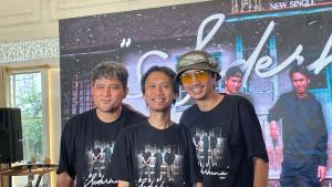 Lirik Lagu Sheila On 7 - Sederhana: Begitu Kita Menjalani, tapi Bahagia Melingkari
