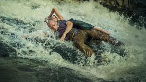 Sinopsis Film Netflix "Apex" (2026): Taruhan Nyawa di Alam Liar Australia