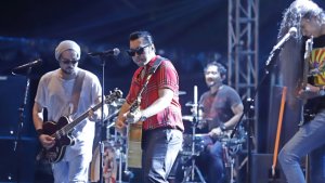 Chord & Lirik Lagu Piknik 72 - Naif