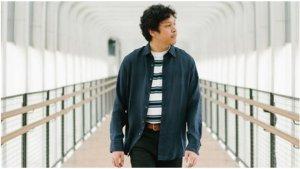 Lirik Lagu & Chord Berdansalah Karir Ini Tak Ada Artinya - Hindia