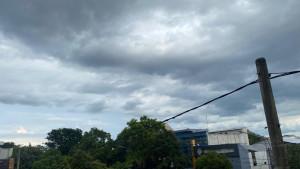 Prakiraan Cuaca BMKG Senin 6 April 2026: Waspada Potensi Hujan Lebat di Jawa hingga Papua