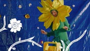 Chord Lagu Gala Bunga Matahari - Sal Priadi: Mungkinkah Mungkinkah Mungkinkah, Kau Mampir Hari Ini?