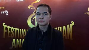 Lirik Lagu Sebenarnya, Selamanya - Dul Jaelani: Oh Hanya Ada Kamu di Dalam Lubuk Hatiku