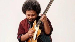 Chord Kunci Gitar & Lirik Lagu Dunia Batas - Pusakata: Menatap Perlahan Semua Derita