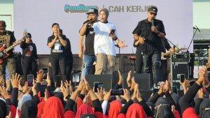 Chord Gitar Ngupoyo - Pendhoza ft Eri Pras: Wis Tak Cicil Tuku Emas Hubungane Ojo Nganti Kandas