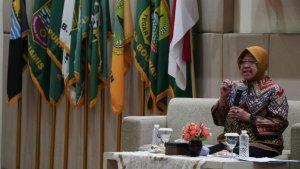 mensos-risma-hadiri-pkn-tingkat-ii.jpg
