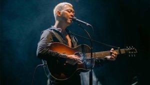 Lirik Lagu & Chord Monolog - Pamungkas Lengkap dengan Kunci Gitar