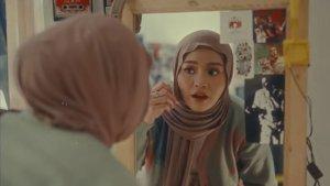 Chord Gitar Hatchu - Salma Salsabil: Jadi Mesin Disetel Begini Tarik Napas Sebentar Besok Diulangi