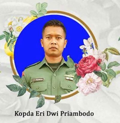 PRAJURIT GUGUR - Kopral Dua (Kopda) Eri Dwi Priambodo menjadi satu dari empat prajurit Tentara Nasional Indonesia (TNI) yang tewas saat bertugas dalam pemusnahan amunisi kedaluwarsa di Garut, Jawa Barat, Senin (12/5/2025). Ledakan terjadi saat pemusnahan amunisi kedaluwarsa di Garut yang mengakibatkan 13 orang tewas, termasuk sembilan warga sipil.