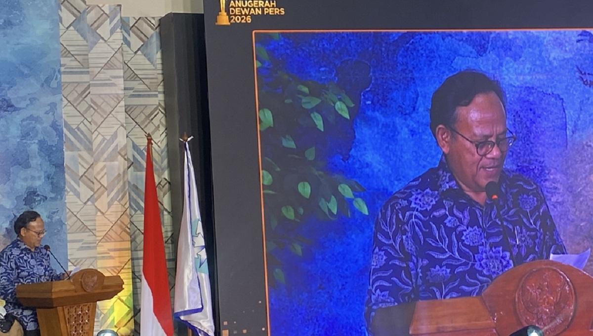 Blak-blakan! Ketua Dewan Pers Sebut Dedi Mulyadi Gubernur Konten