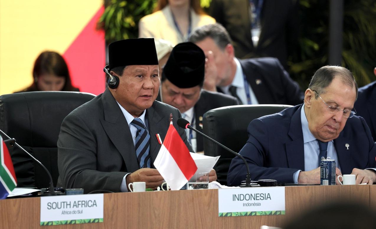 PRABOWO DI KTT BRICS - Presiden RI Prabowo Subianto Menghadiri Konferensi Tingkat Tinggi (KTT) BRICS di Rio de Janeiro, Brasil, Minggu (6/7/2025). Pada kesempatan ini Prabowo menegaskan pentingnya mengusung Bandung Spirit.