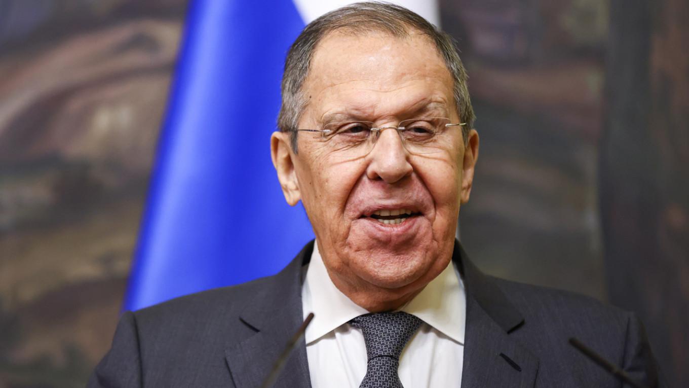 PERUNDINGAN PERDAMAIAN - Foto Menteri Luar Negeri Rusia, Sergey Lavrov yang diambil dari laman media Rusia, TASS, pada Selasa (18/2/2025). Sergey Lavrov mengatakan mejelang pertemuan dengan Amerika Serikat di Arab Saudi, bahwa tidak ada gunanya mengundang Uni Eropa dalam perundingan perdamaian antara Rusia-Ukraina.