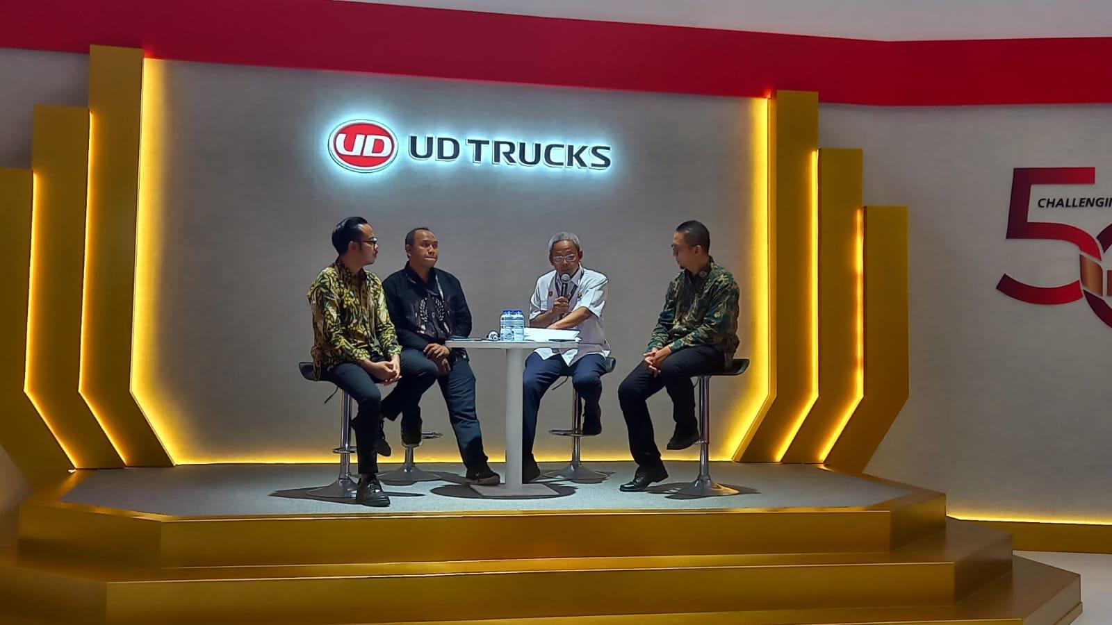 Optimalkan Armada & Keamanan: UD Trucks Ungkap Keunggulan Telematics di GIIAS 2025