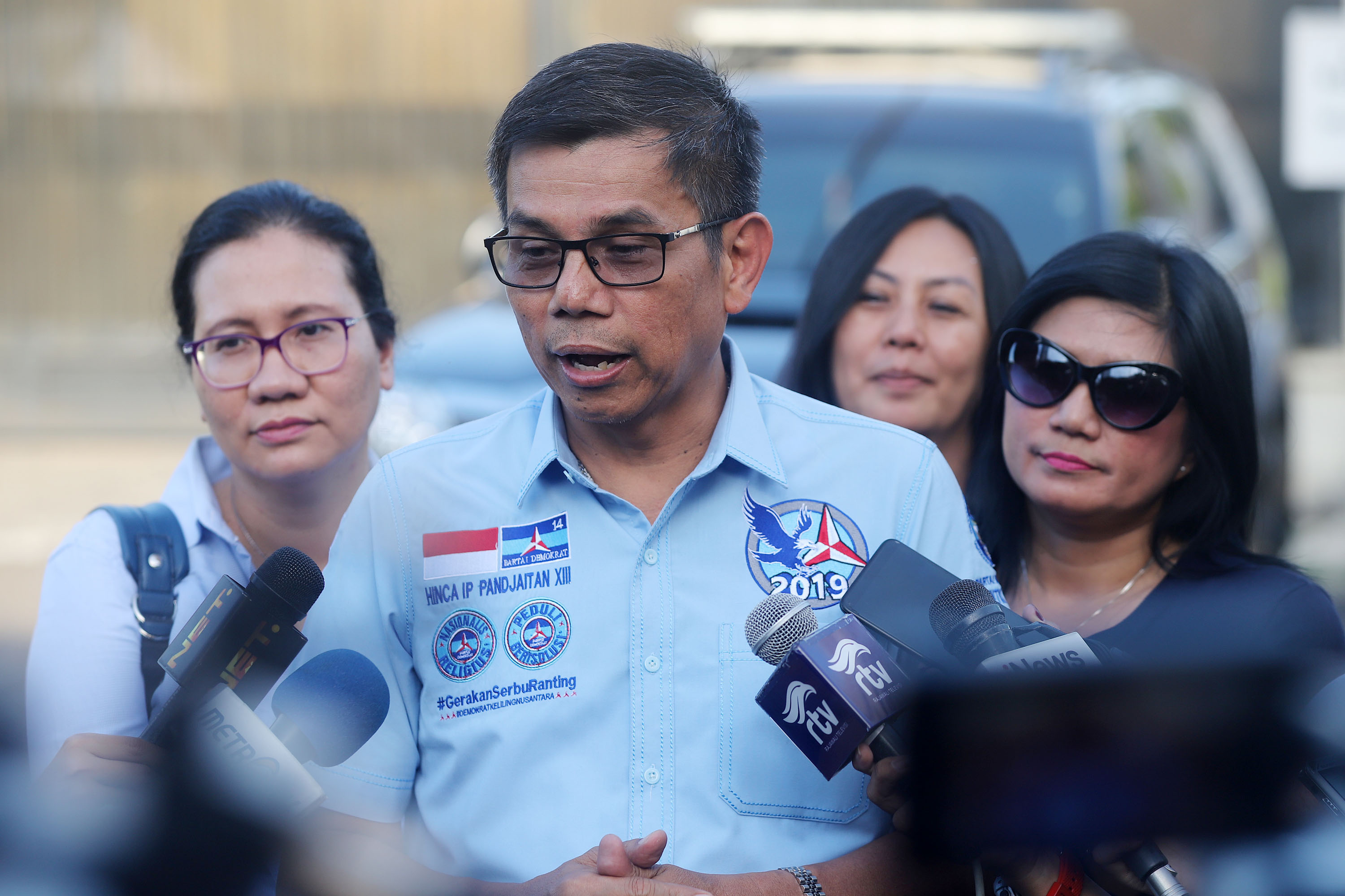 Mantan Plt Ketua Umum PSSI Hinca Panjaitan Tak Kaget Anggota Exco Terjerat  Kasus Pengaturan Skor - TribunNews.com