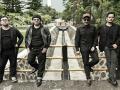 Lirik Lagu Karolina - Sore: Feel So High, Through The Summer Sunshine of Our Love